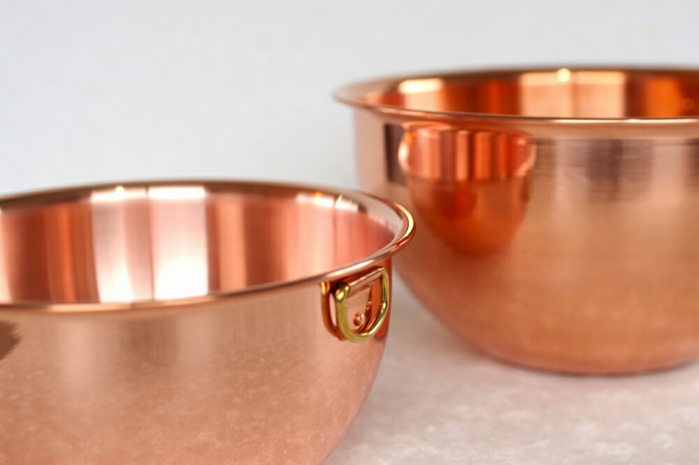 青銅製の日本のボウル