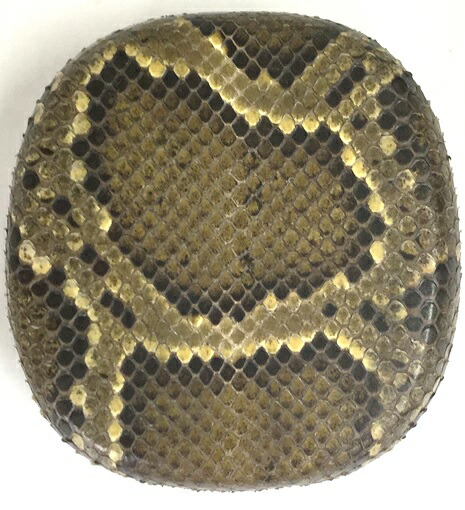 楽天市場】三線 チーガ 胴 上等本張り 本蛇皮一枚張り 蛇皮の2〜4番皮