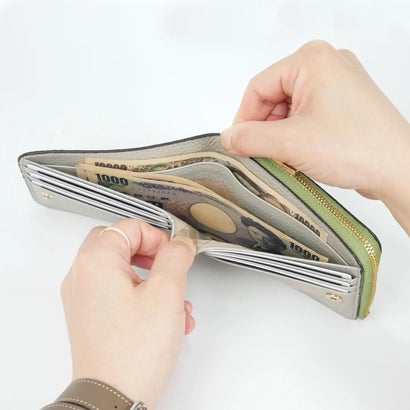 楽天市場】ペレボルサ PELLE BORSA 「レネットグッズ」二つ折り財布