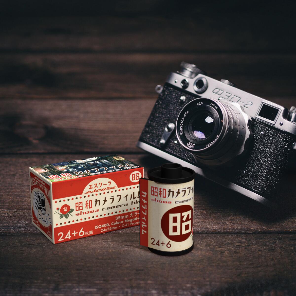 ち*い様 【極上品】フィルムカメラ4点セット昭和レトロCanon OLYMPUS