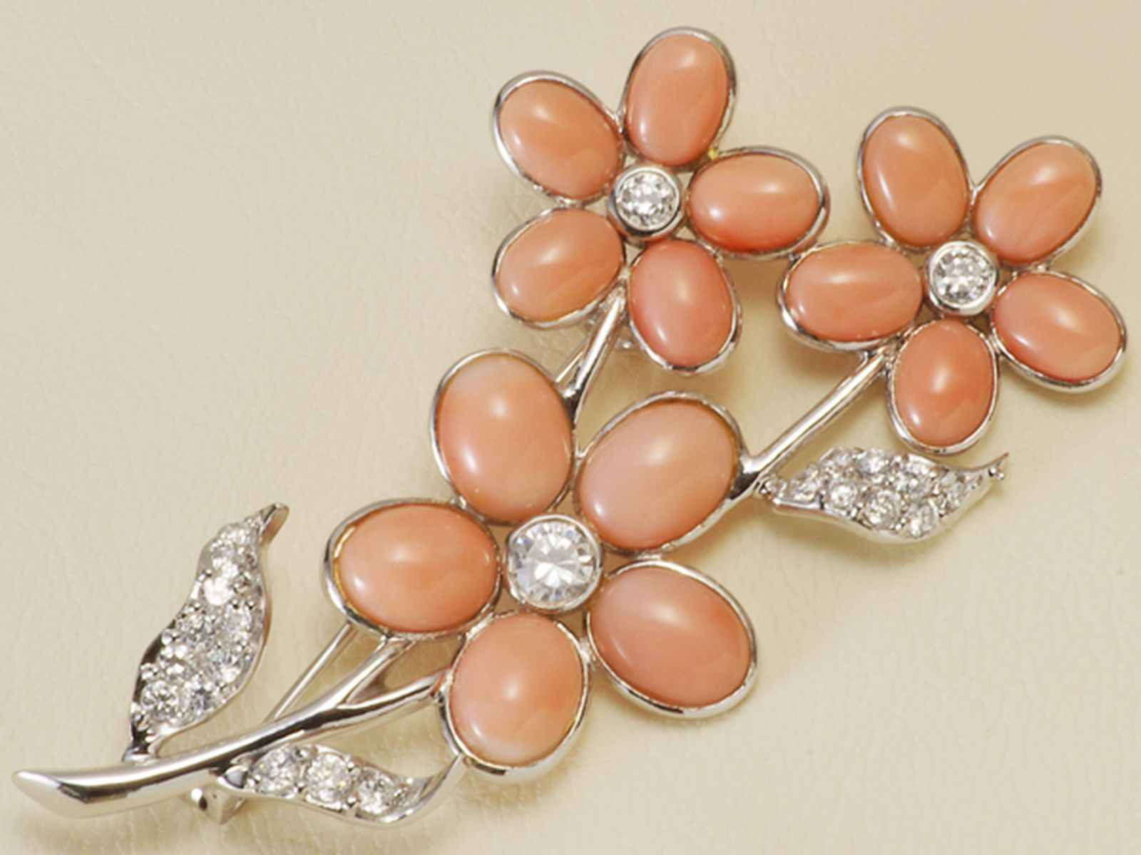 も*し様 保証書あり パール サンゴブローチ も*し様 保証書あり パール