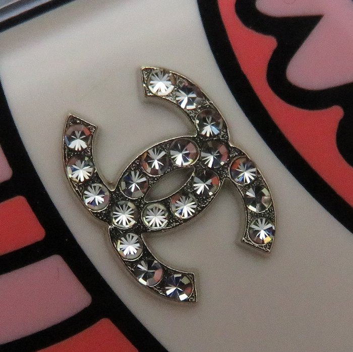 超希少 CHANEL フラワーブローチ 04P CHANEL フラワーブローチ 多色