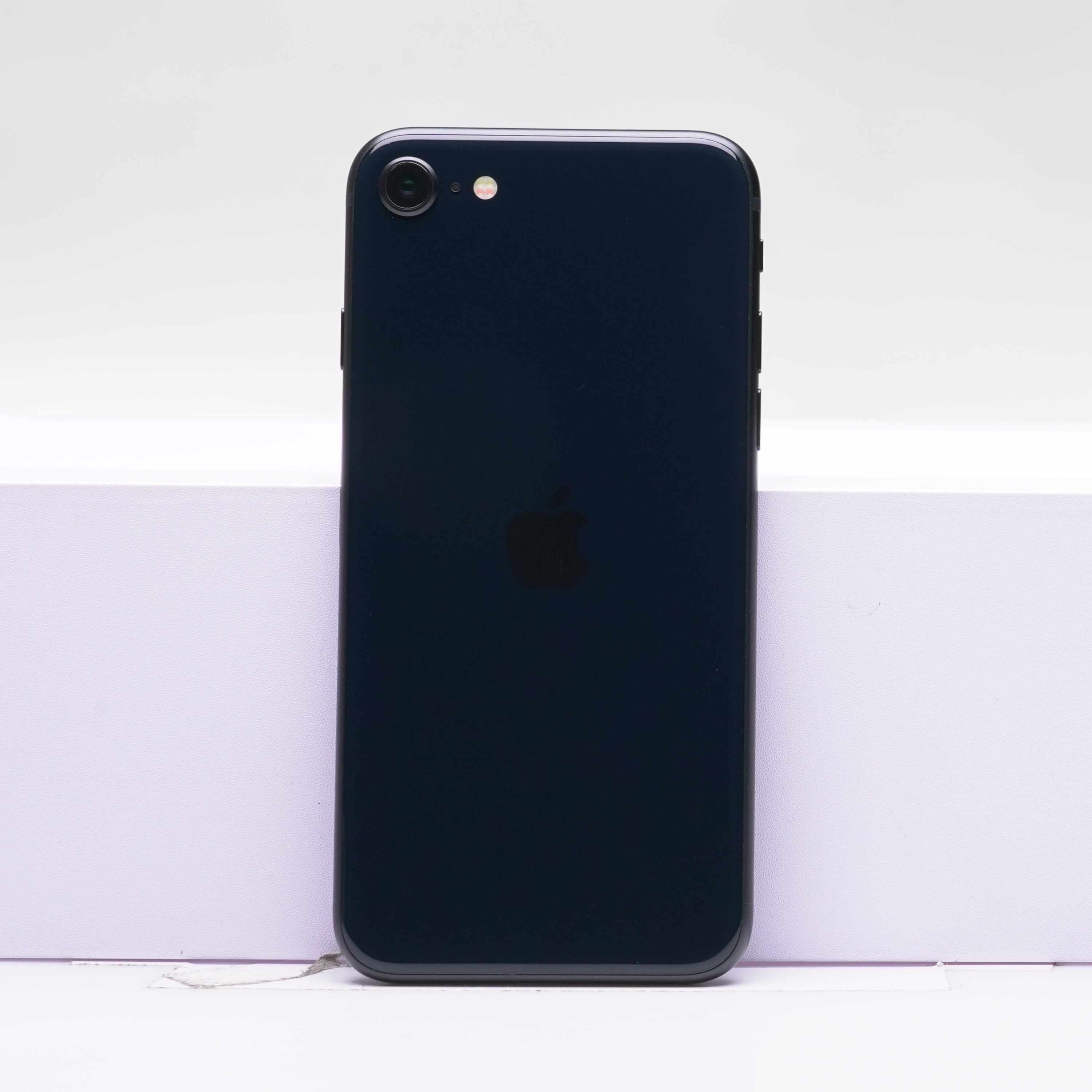 iPhoneSE 第3世代 64GB ブラック simフリー 公式 Apple iPhone SE (第3