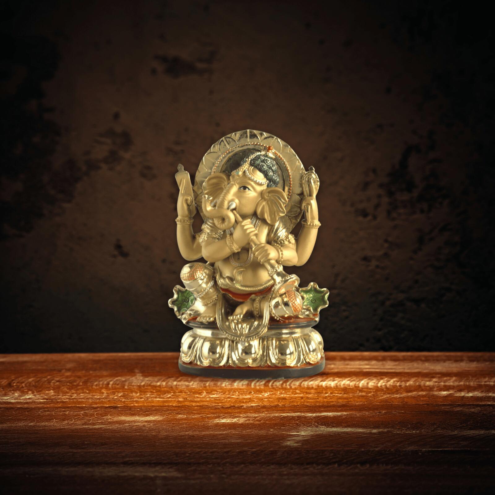 楽天市場】ガネーシャの置物【ゴールド】 一点物 タイ買い付け