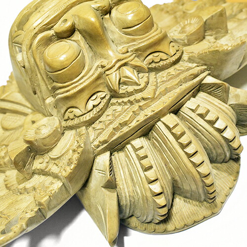 バリ島の木製彫刻 【聖獣バロン】