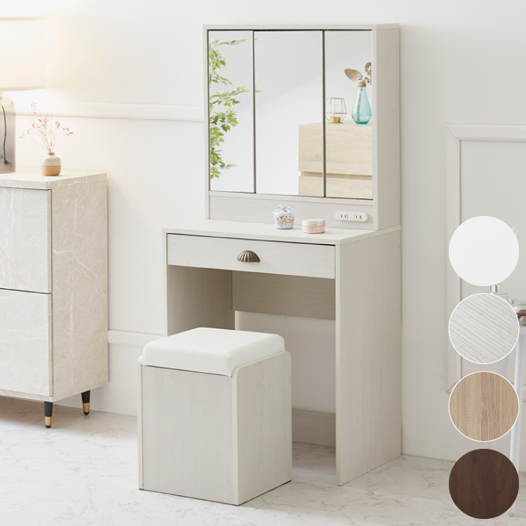 綺麗なホワイトのドレッサー！ 椅子セット❣️