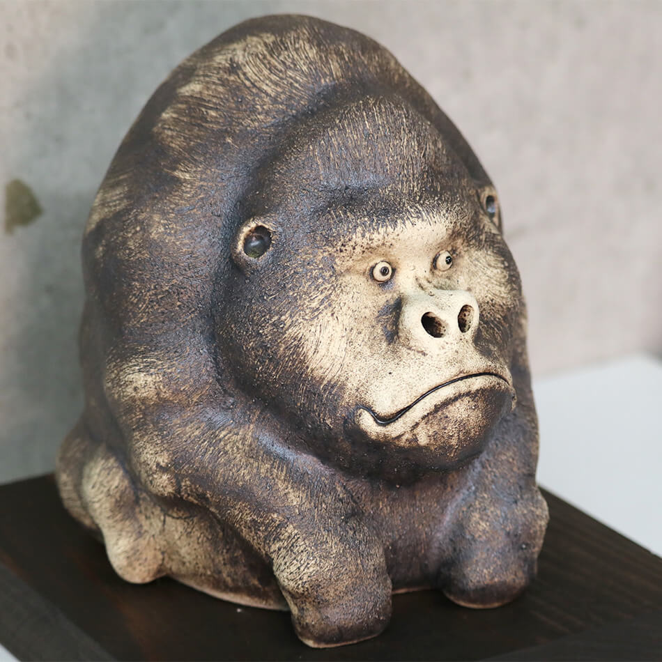 ゴリラ素焼き置き物陶芸2体セット