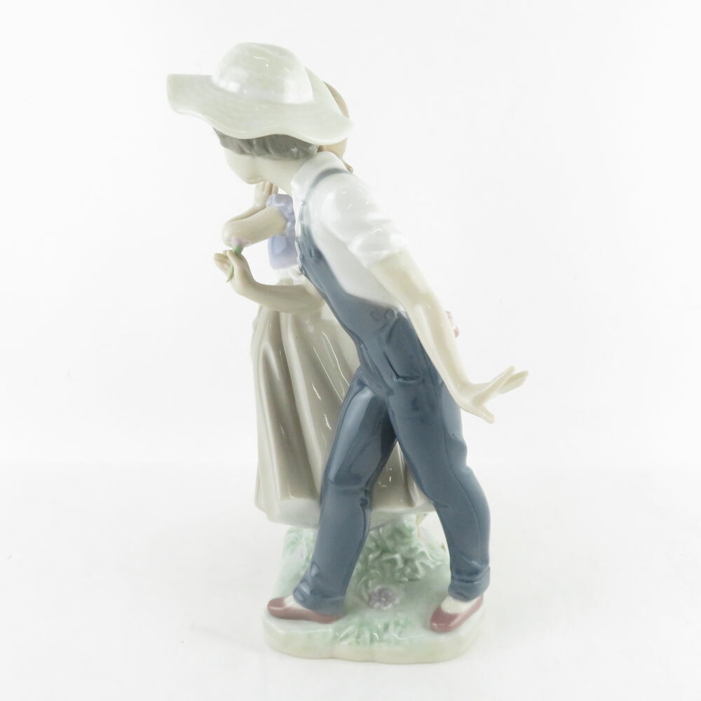 楽天市場】美品 LLADRO リヤドロ 5292「恋の花が咲く」 フィギュリン