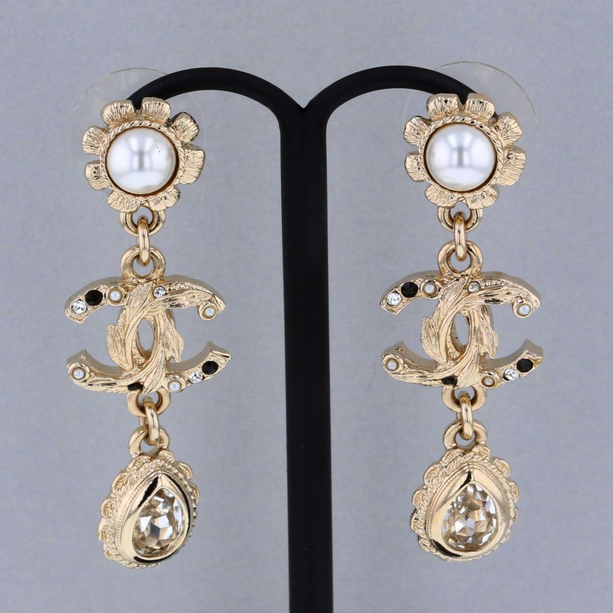 楽天市場】【中古】CHANEL （シャネル） ﾌｪｲｸﾊﾟｰﾙ ｺｺﾏｰｸ ﾄﾞﾛｯﾌﾟ ﾋﾟｱｽ