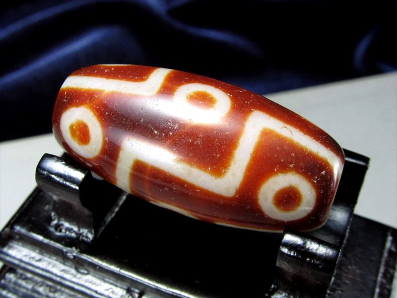 五眼天珠 朱砂あり ハンドメイド品／送料込 匿名発送／チベット 天珠