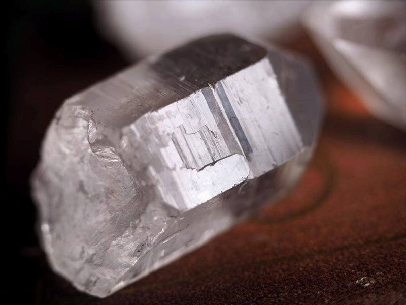 楽天市場】○超希少産地【サインジ渓谷産 ヒマラヤ水晶 ポイント原石