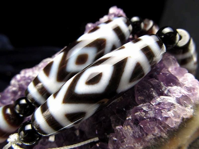 楽天市場】【金剛虎牙天珠(こんごうこがてんじゅ) 連】天珠サイズ約