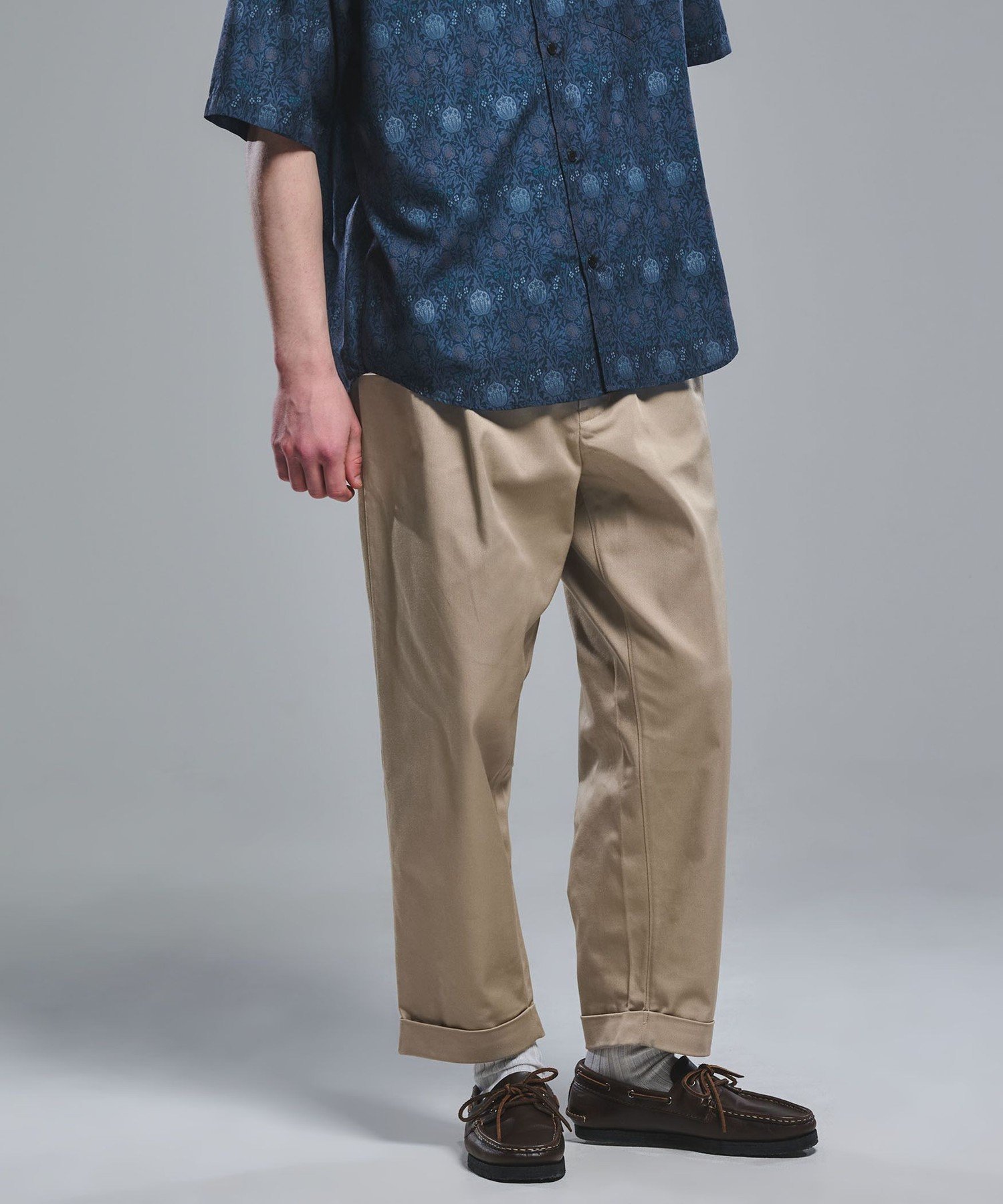 に*。様 chimalala ベージュ チノパン 32 別注 に*。様 chimalala