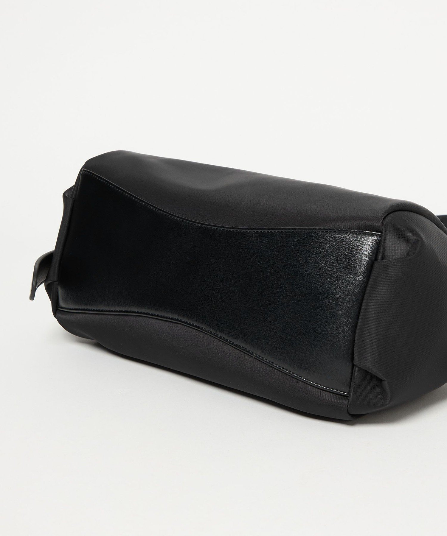 UNITED ARROWS｜COMFY コンビ ショルダーバッグ | Rakuten Fashion