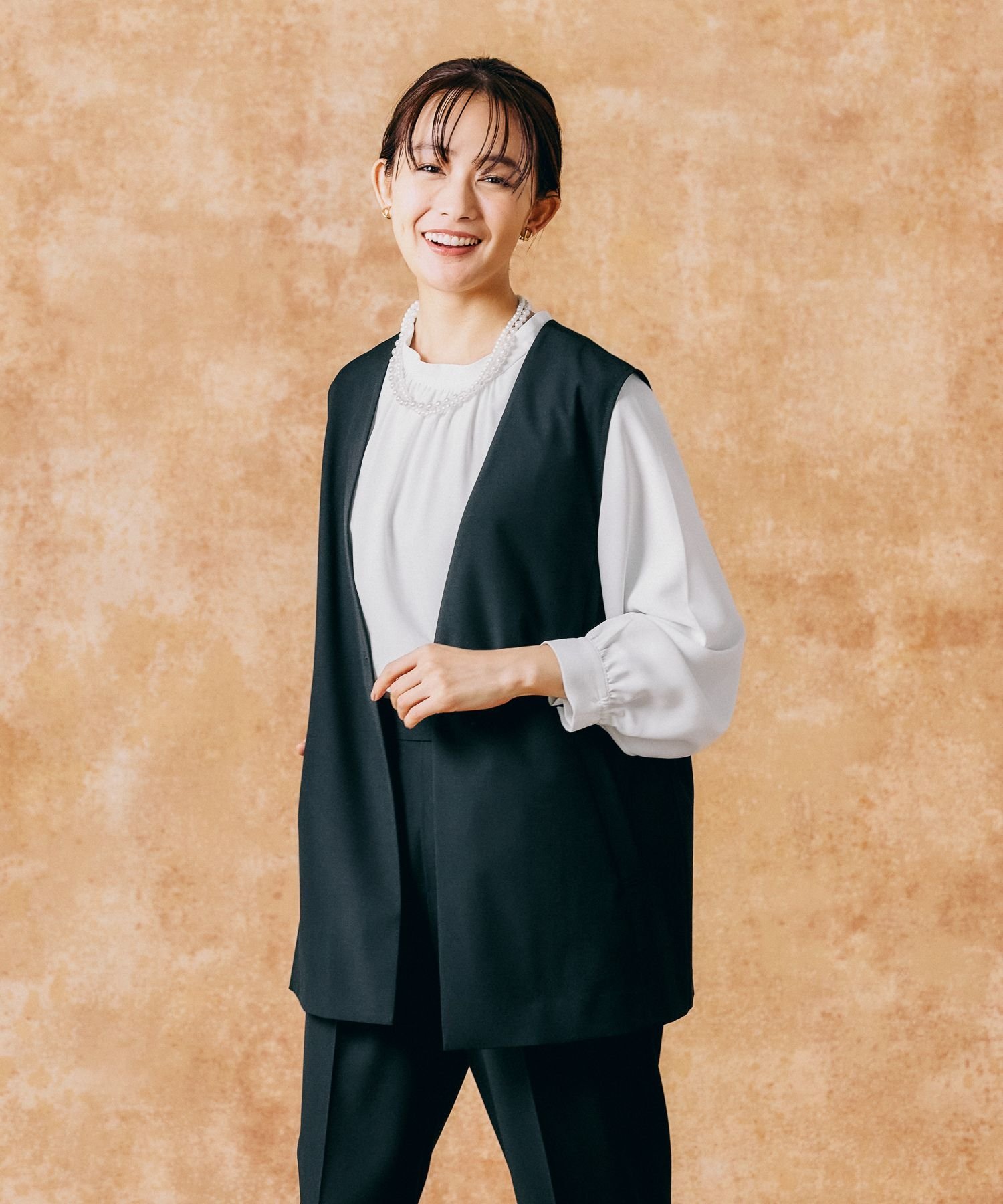 GLOBAL WORK｜お手入れラクラクスタンドギャザーブラウス/133608