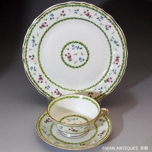 ベルナルド アルトワ グリーン モーニング カップ＆ソーサーリモージュ