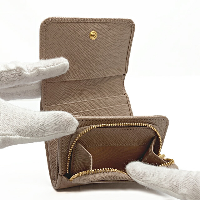 楽天市場】【新品】プラダ PRADA ミニ財布 コンパクト財布 三つ折り