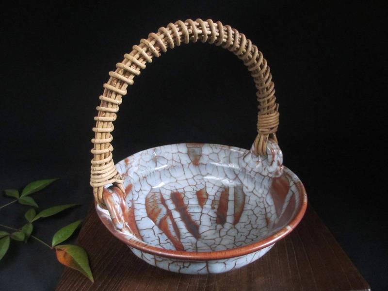 明時代 青磁 龍泉窯花卉文簋形香炉(E-75)