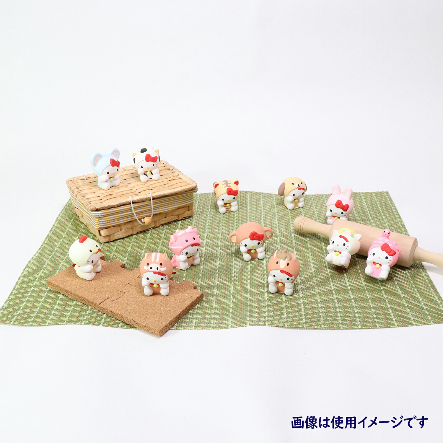 楽天市場】ハローキティ 十二支開運占い 亥 [本体：約35×35×40mm