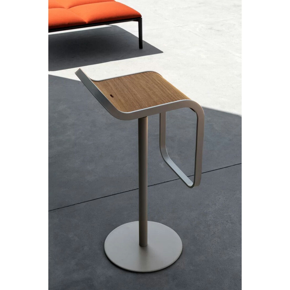 はるかしゃちょ〜 LEMスツール はるかしゃちょ〜 LEMスツール はるか