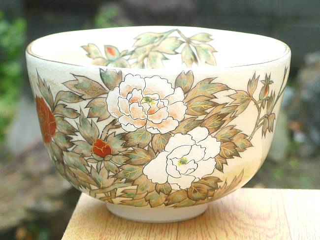 京焼 京都清水焼 日展作家 寺池静人 彩金椿文 茶碗 京焼 京都清水焼 日