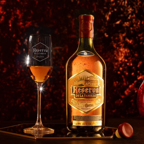 楽天市場】【正規品ホセ クエルボ】創業200周年記念プレミアムテキーラ