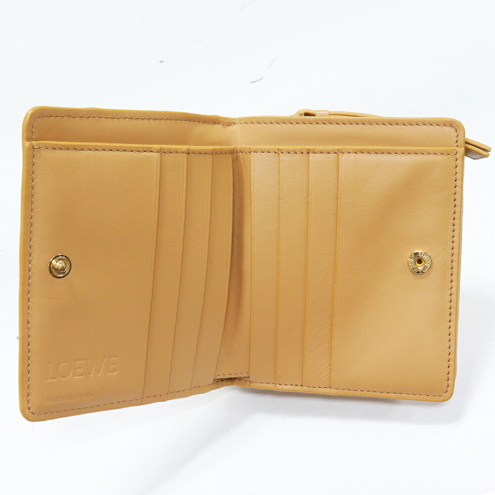 LOEWE 二つ折り財布 ベージュ 収納袋付き 楽天市場】ロエベ 二つ折り