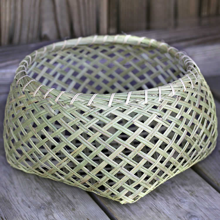 楽天市場】スズ竹四ツ目籠(大) : 虎斑竹専門店 竹虎