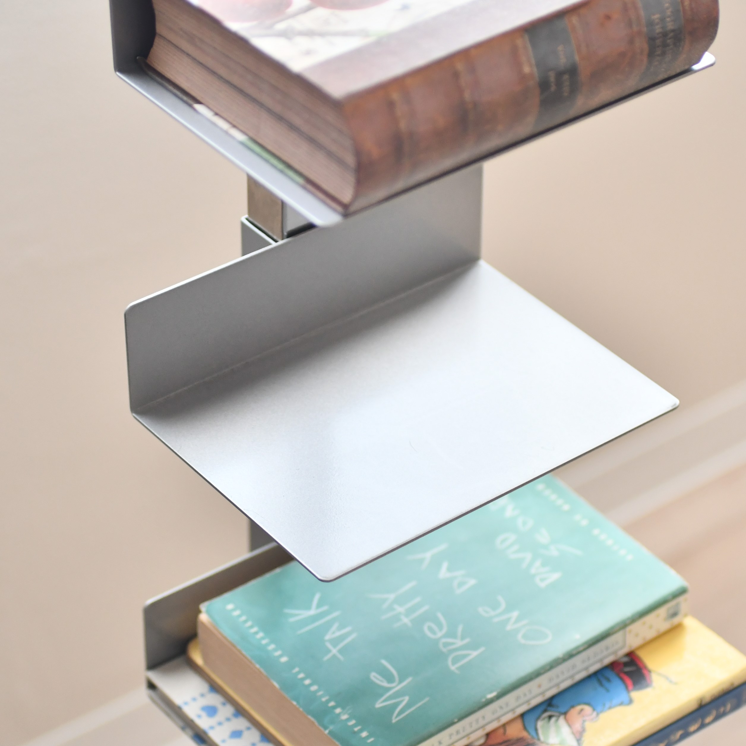 楽天市場】Tsum_dock ブックタワー 隠しキャスター付き ハイタイプ /8