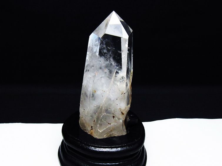 楽天市場】水晶 六角柱 水晶 ポイント 台座付属 天然水晶 浄化 置物