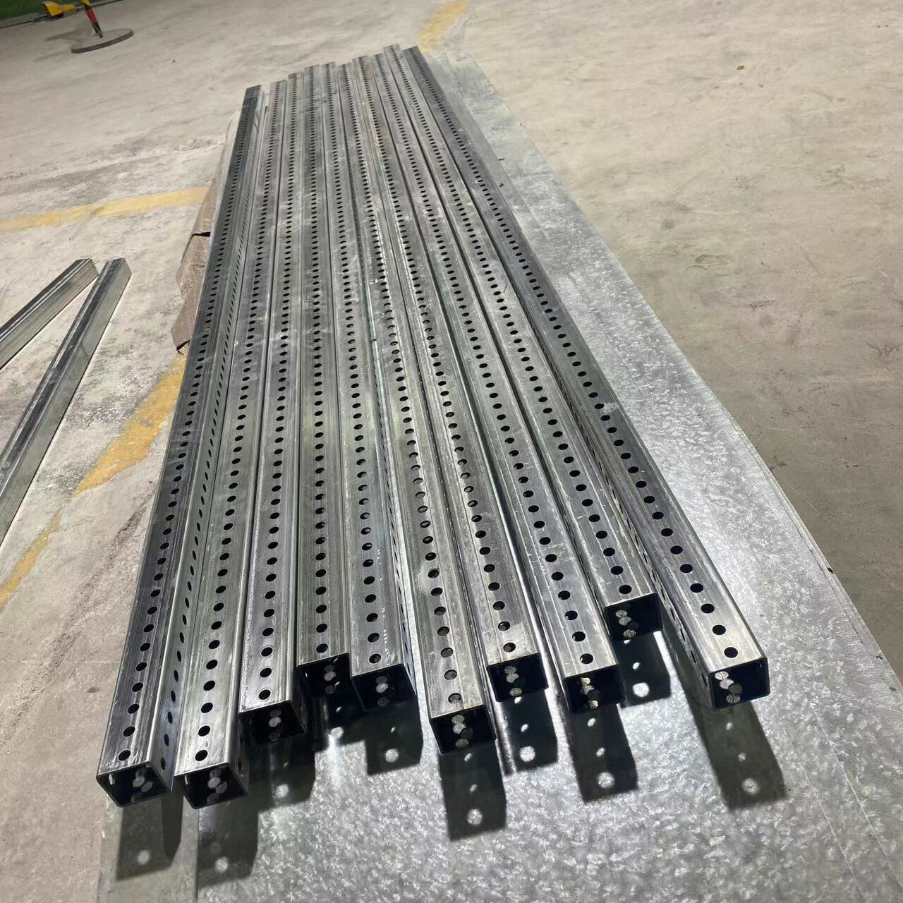 楽天市場】GATE-TECH（ゲートテック） スクエアサインポールポスト 8ft