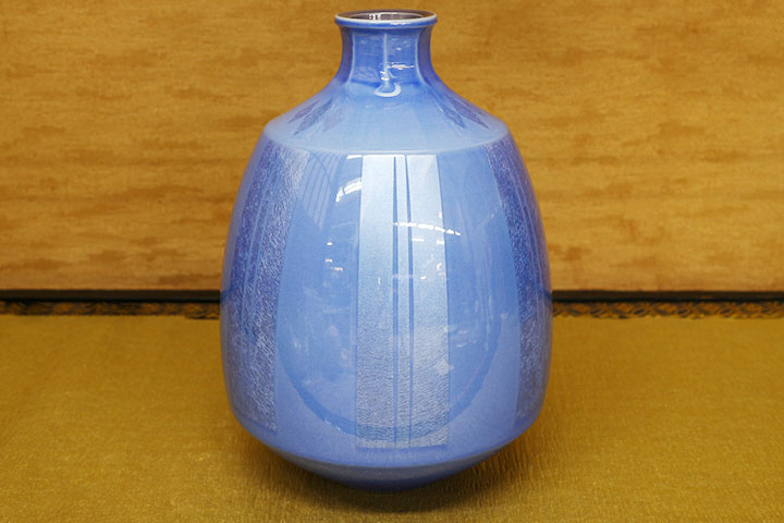 九谷焼中田一於作淡青釉裏銀彩壷花瓶MR6483B