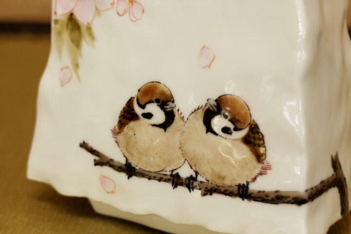楽天市場】九谷焼 扁壷（台形型）桜二雀図 中村陶志人 送料無料 花器