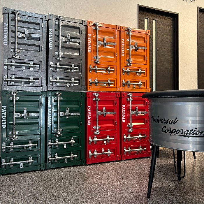 VINTAGE スチール工具キャビネット インダストリアル ガレージ収納