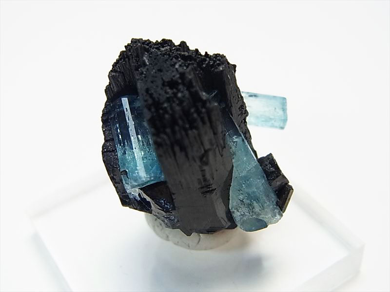 楽天市場】アクアマリン ショール 原石【ナミビア産】アクアマリンオン