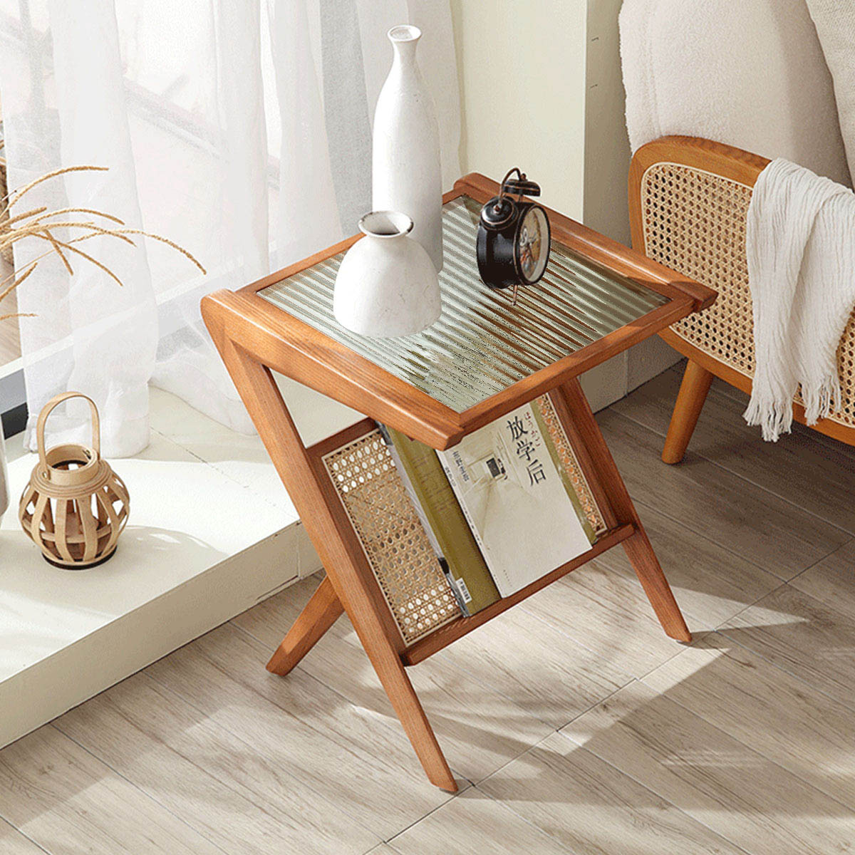 極美品！ ラタン マガジンラック付きサイドテーブル 美しい曲げ木の