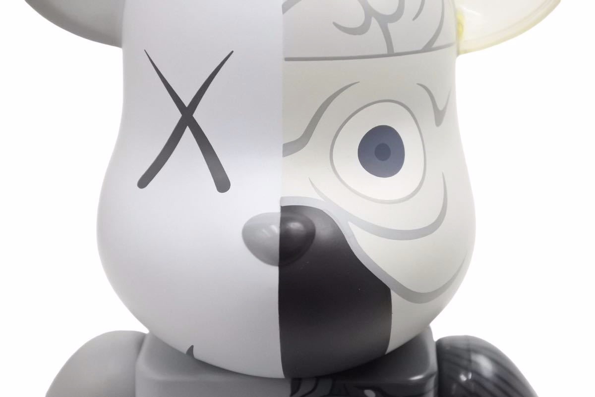 正規品 カウズ OriginalFake フィギュア 人体模型 グレー KAWS 楽天