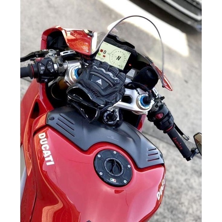 楽天市場】TWM ティーダブリューエム タンクキャップ ZZR1100 ZRX1100