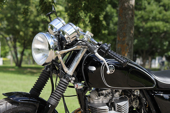 グッズ6.5インチルーカスタイプヘッドライトクロームSR400等