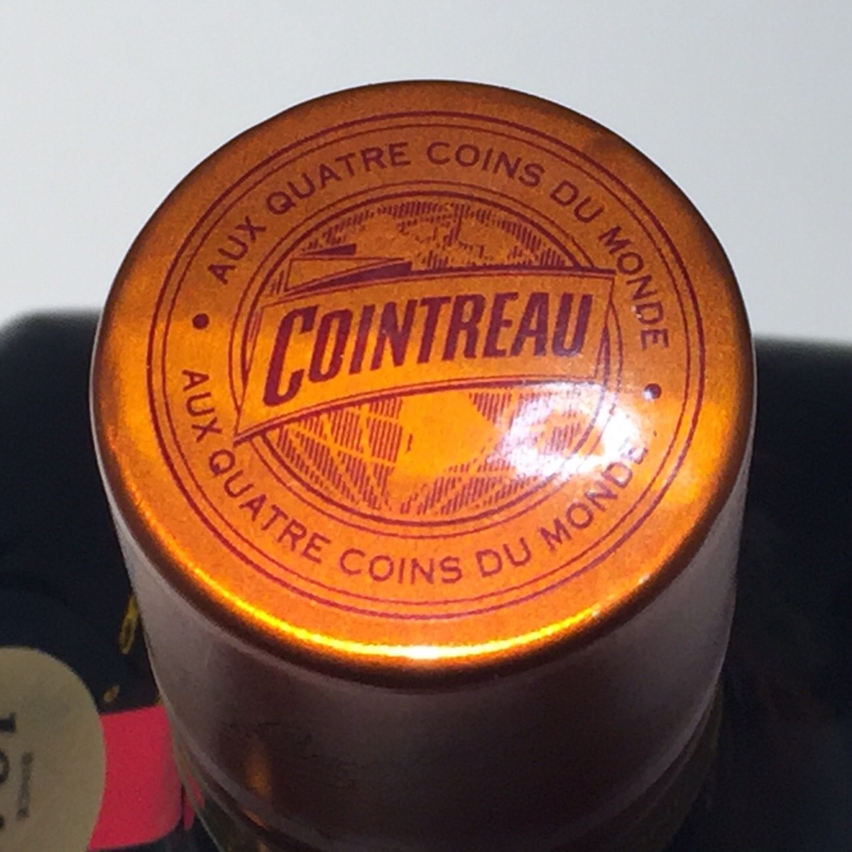 楽天市場】コアントローリキュールCOINTREAULIQUEUR40%ALC/VOL / 700ml