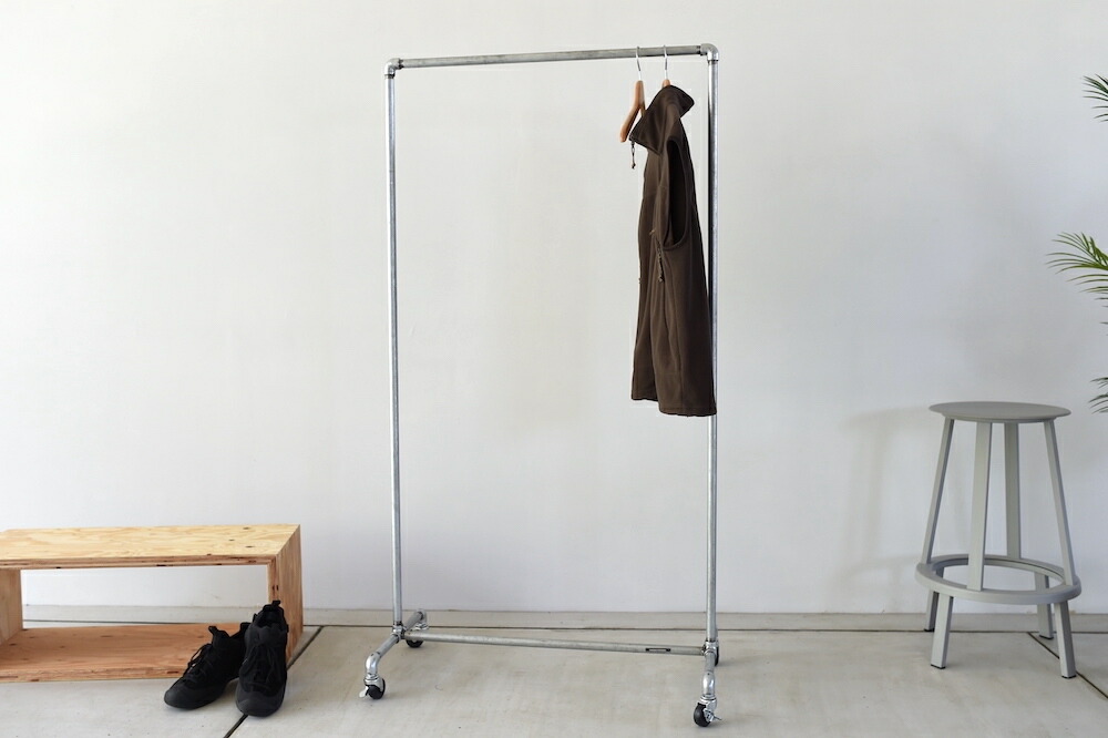 アンティークシルバーハンガーラック店舗向け