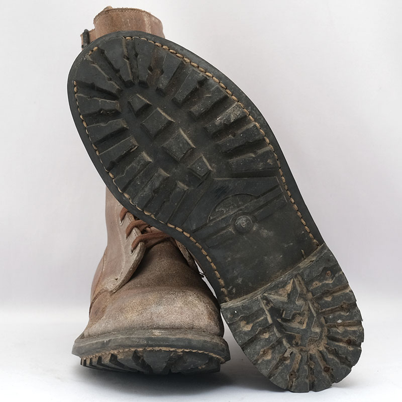 ブラウン スエード フランス軍コンバットブーツ 2バックルブーツカット