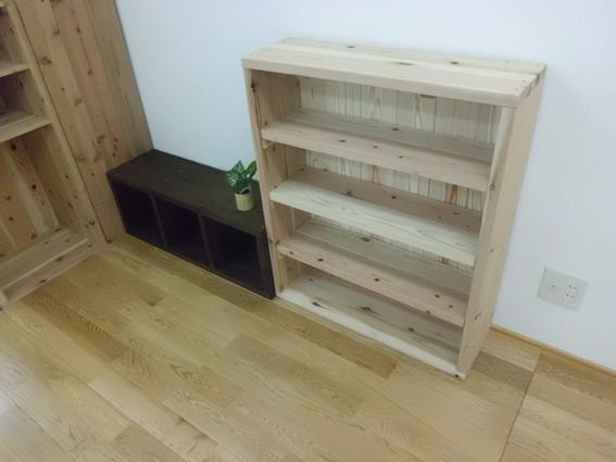 楽天市場】【 無垢杉板 本棚 】国産杉 幅750×奥行240×高さ920ミリ 背板