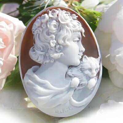 Ali✤作家ものシェルカメオ✤18K『風にふかれて』2ways Ali✤