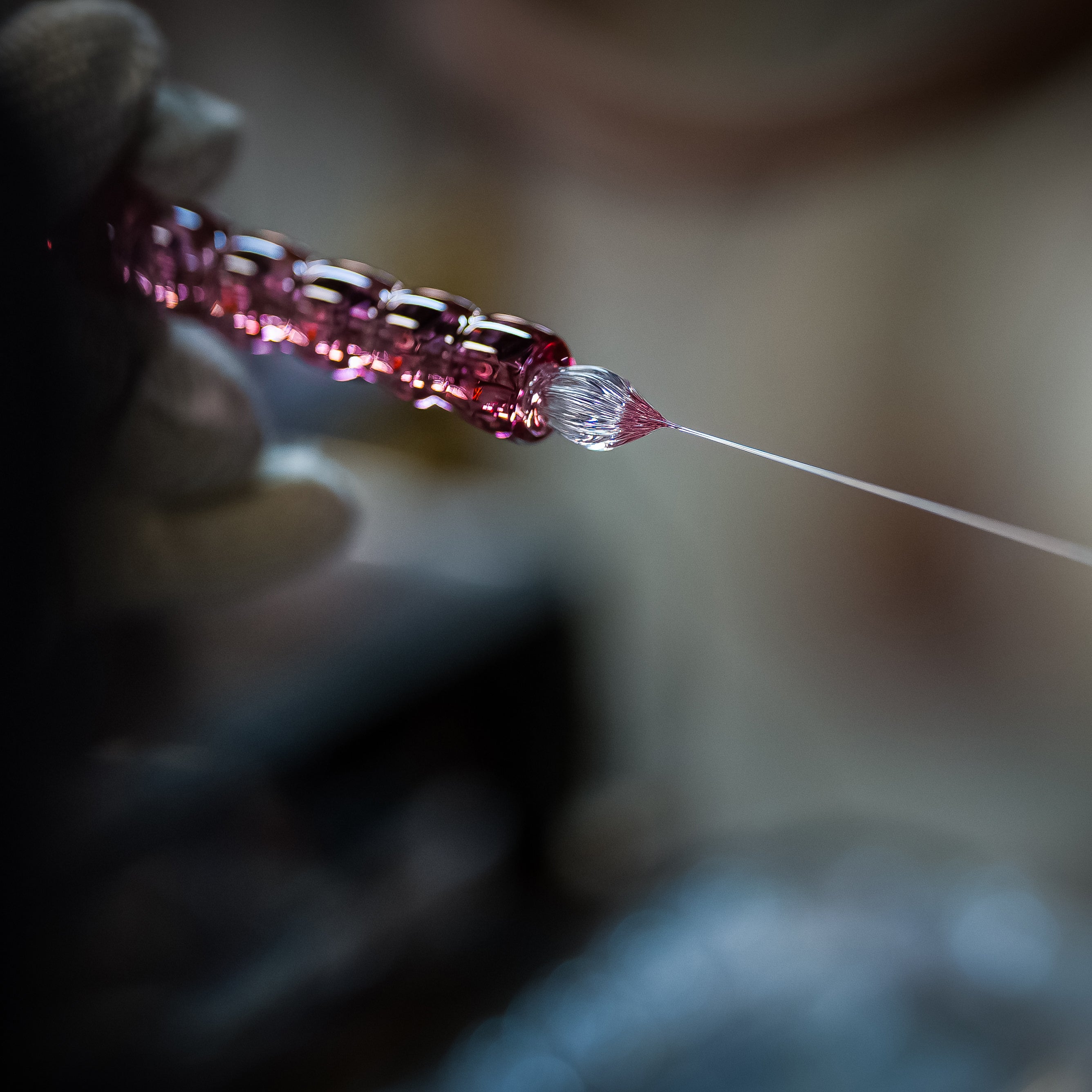 津軽びいどろ ちいさな林檎 赤 ガラスペン細 ペン先細 | りんごの