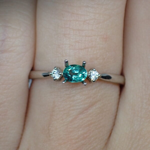 天然ブルートルマリン0.454ct 天然パライバトルマリン0.074ct