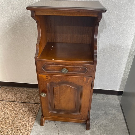 昭和レトロ カリモク コロニアル 電話台 中古品販売 - 広島の総合