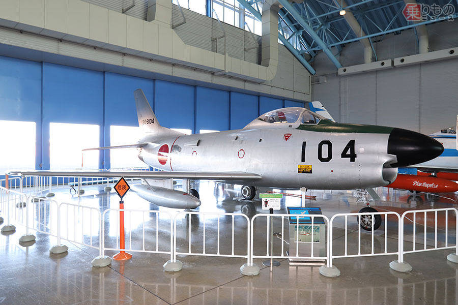 腕3本欲しい…」隊員泣かせ10年で退役 犬っ鼻戦闘機「セイバードッグ