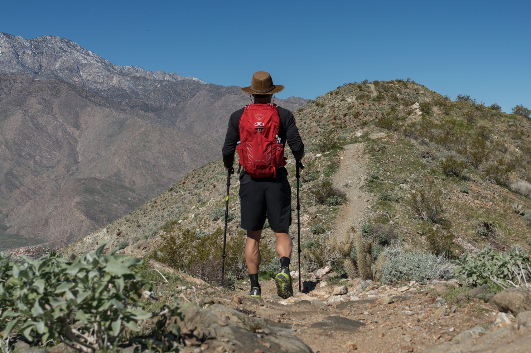 Gear Review: Osprey Talon 22L Day Hiking Backpack - Trail to Peak