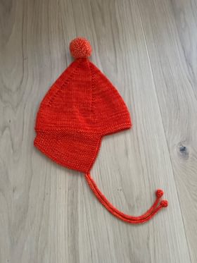Misha & Puff Hot red wool pointy peak bonnet (6mo) |… | Noihsaf Bazaar